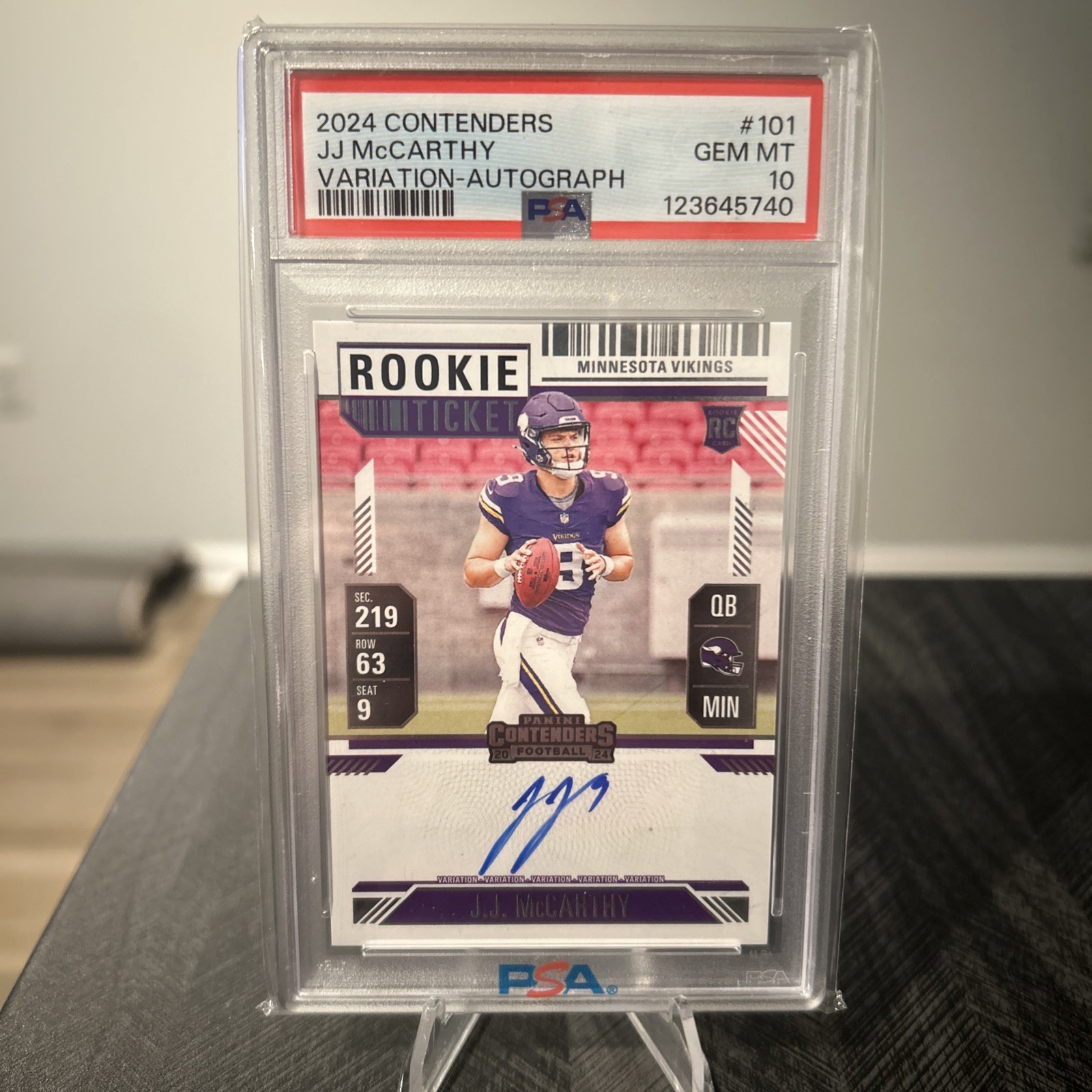 JJ McCarthy Panini Contenders #101 Variation