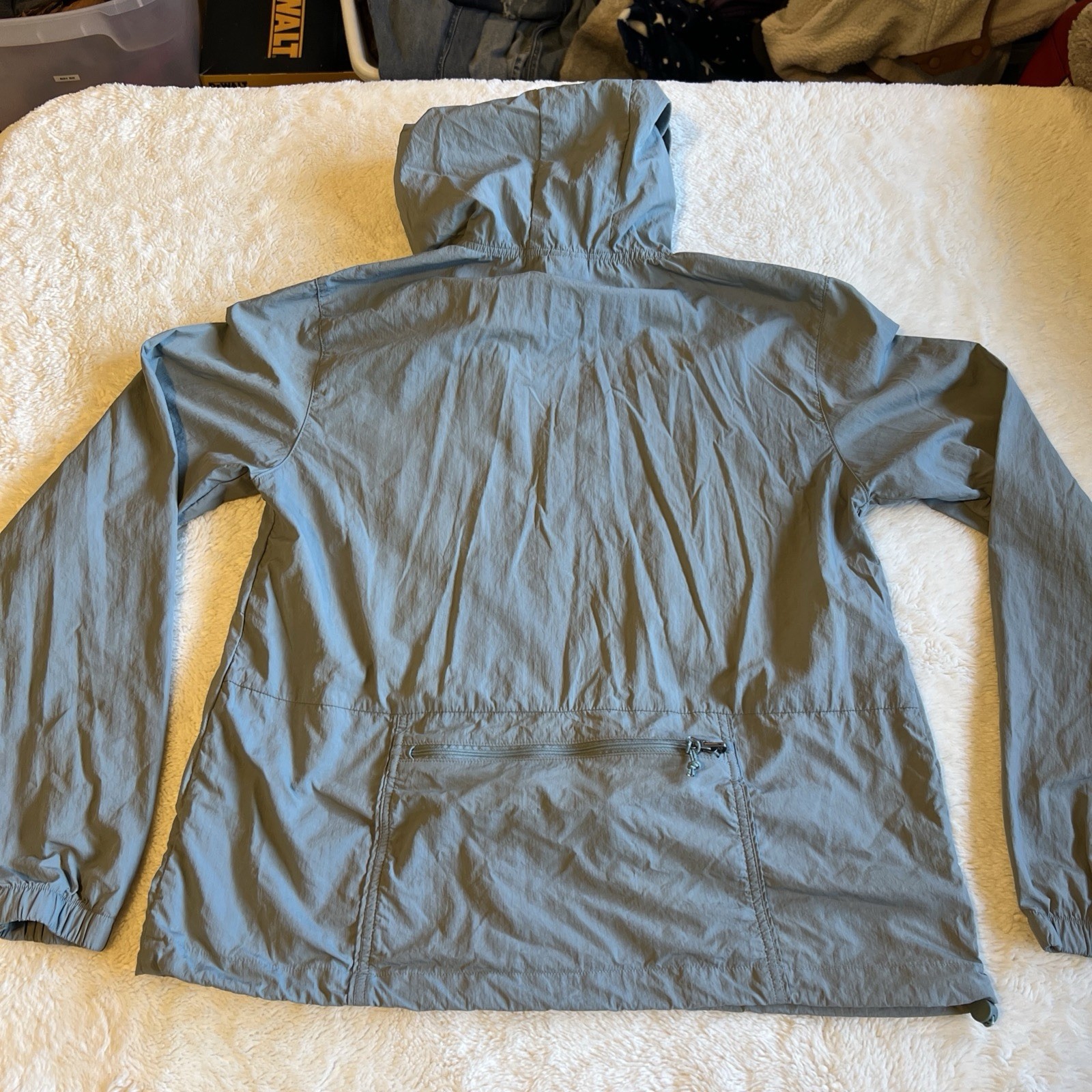 Avalanche lightweight packable pullover Jacket M … - image 3