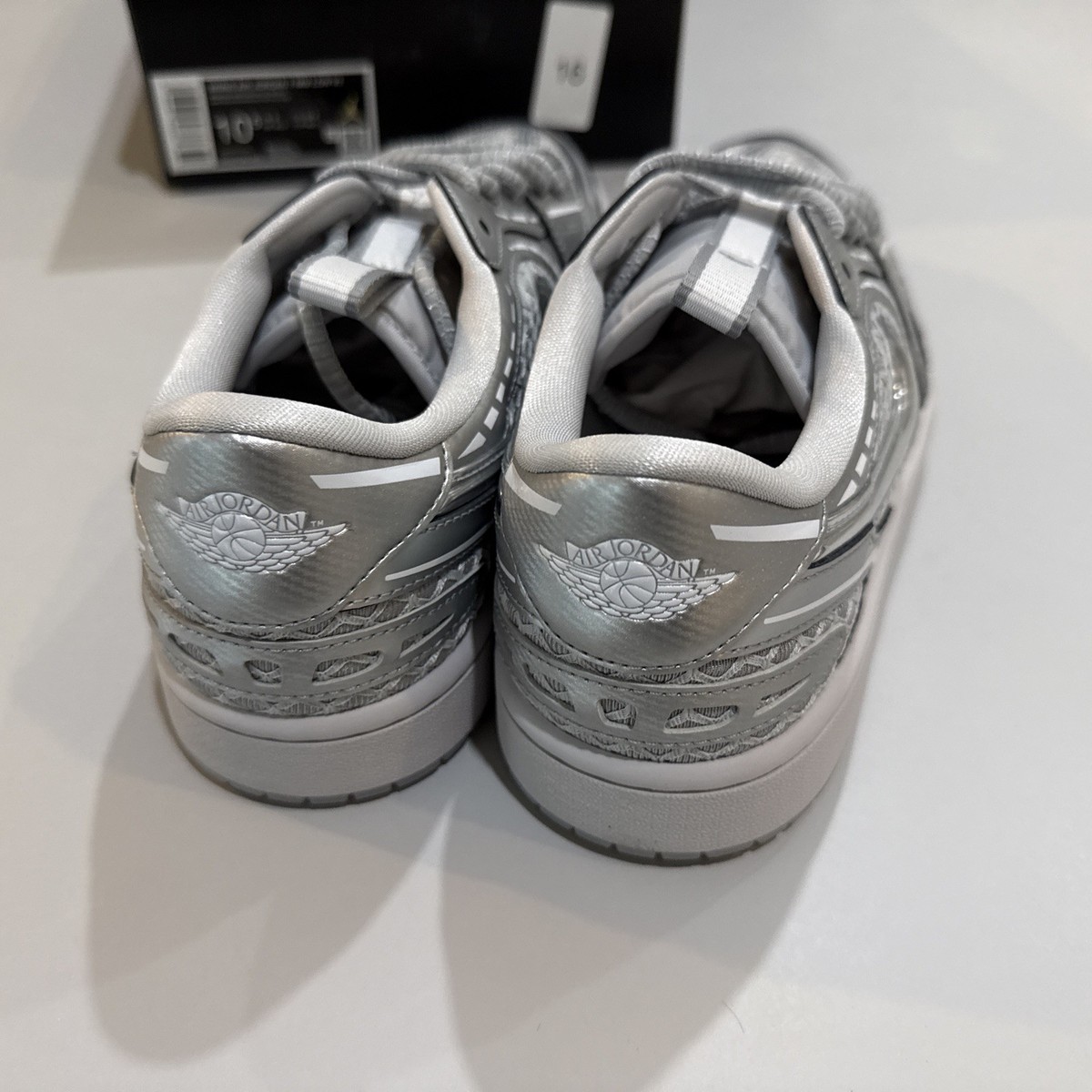 Air Jordan 1 MM Low V3 Women's Size 10.5 Grey Metallic Silver New