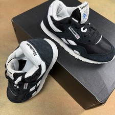 Reebok Classic Kids  s shoes Nylon Black White Sz 2 US, 32.5 EU