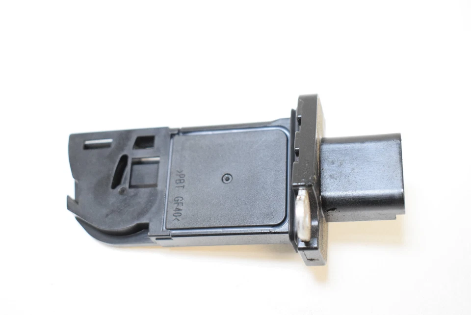 FORD TRANSIT CUSTOM Minibus / passenger 2016 Mass Air Flow Sensor MAF 8V2112B579 - Image 2 of 4