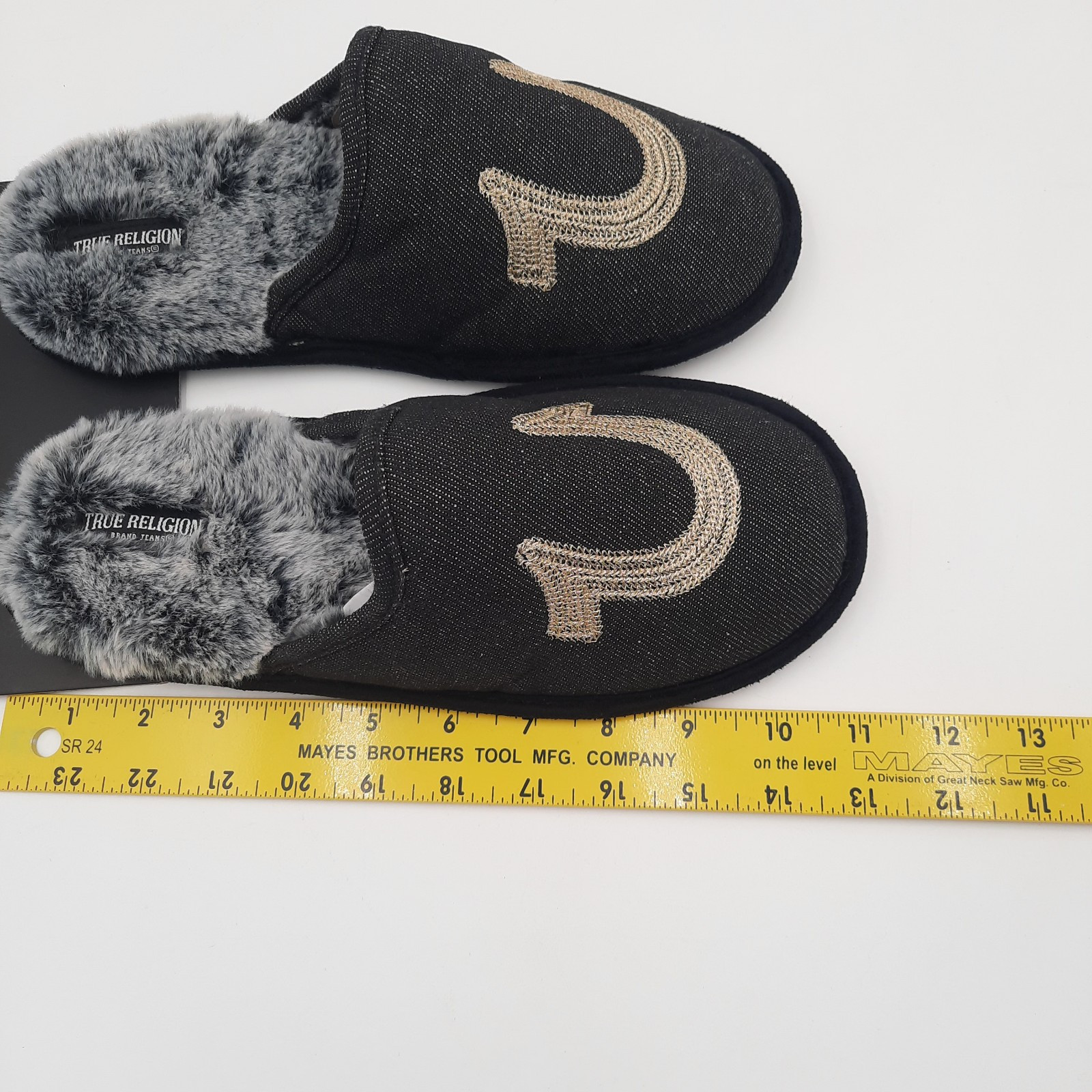 True Religion Slippers Men's S (7-8) Gray With Gold Horseshoe New thumbnail 10