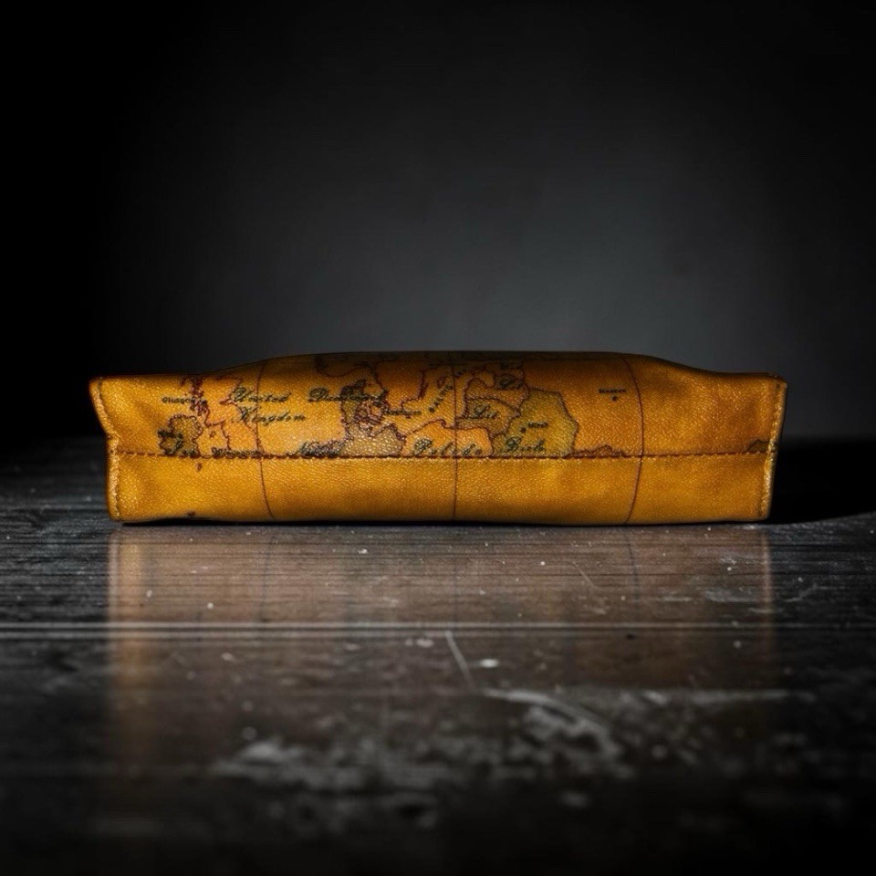 Alviero Martini World Map Pouch — image 10