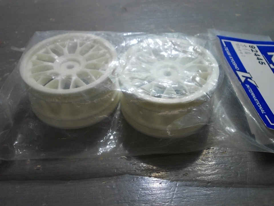 92445 Wheel (Mesh/White) #2 - Kyosho Pure Ten Spider GP EP TF-2 TF-3 Fazer TF-4 - Image 4 of 4