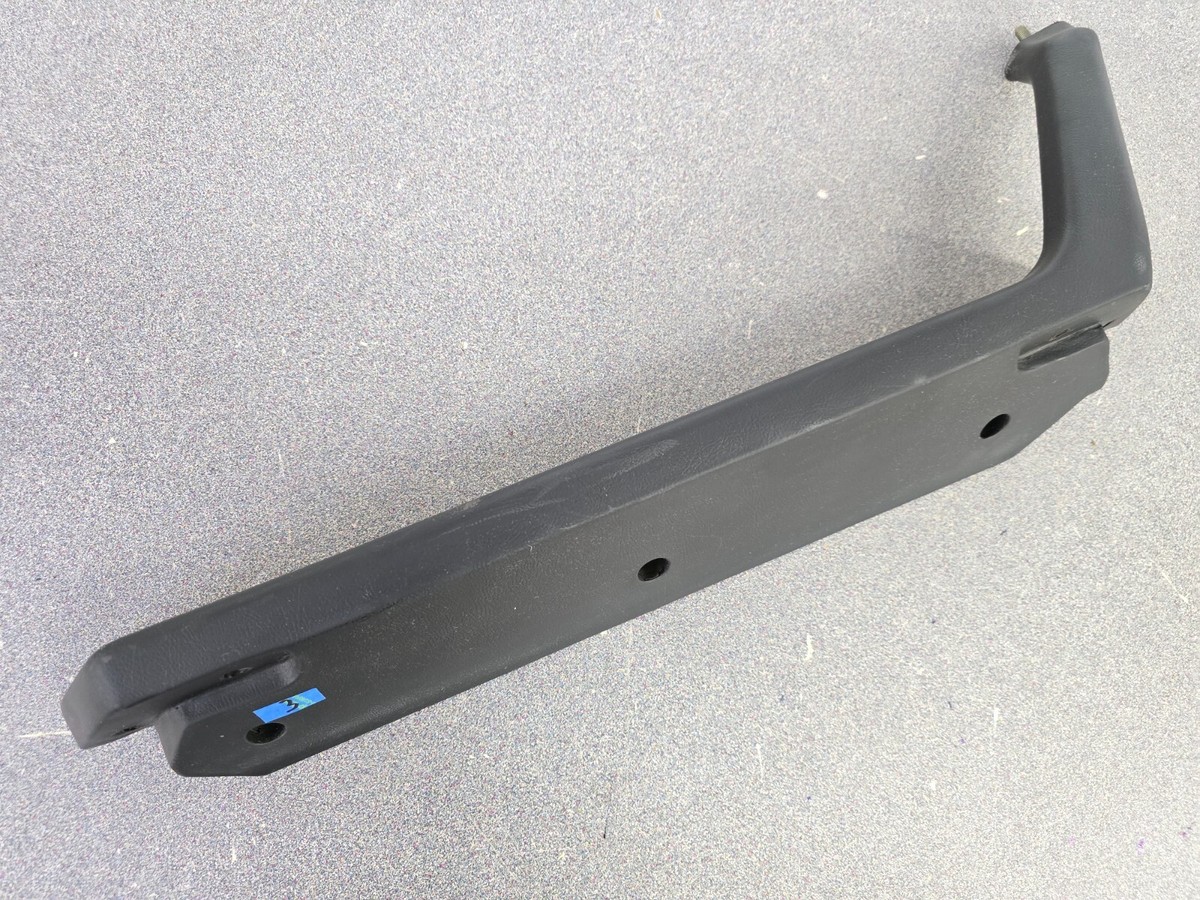 NICE USED GENUINE PORSCHE 924 924S 944 BLACK DRIVER DOOR ARMREST