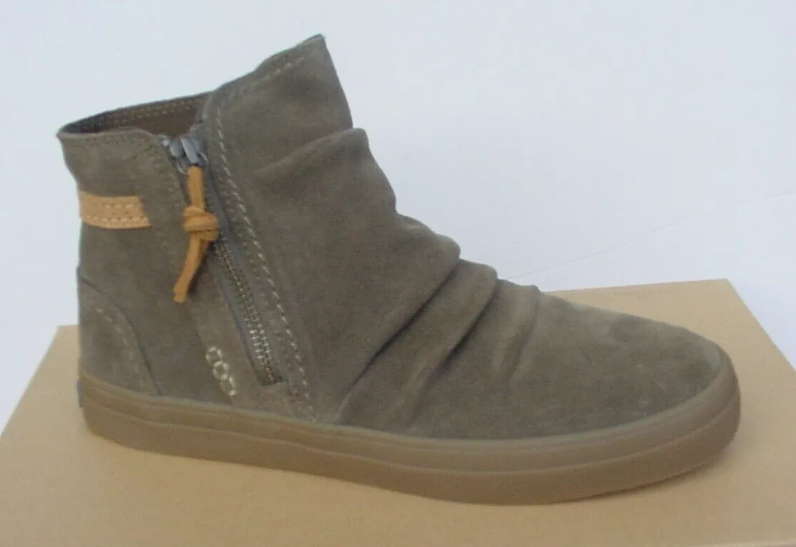 Sperry crest on sale zone grey