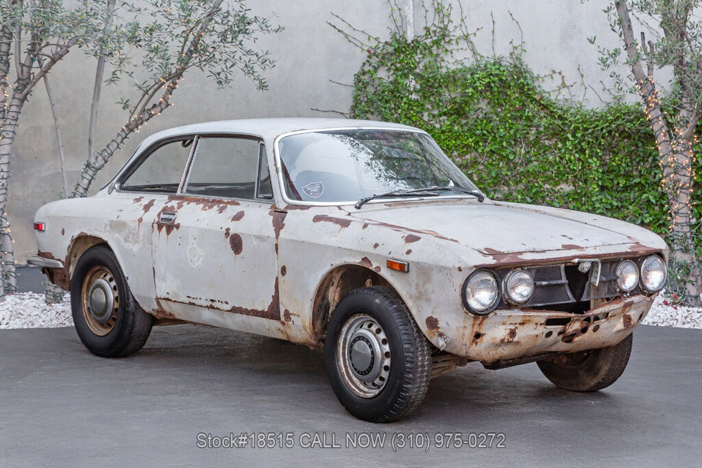 1967 Alfa Romeo 1750 for sale in Los Angeles California