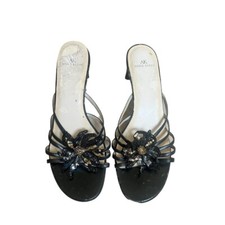 Black and gold beaded Flower sandals glamourous