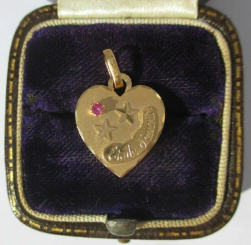 Colliers et pendentifs de pierre précieuse 18 carats