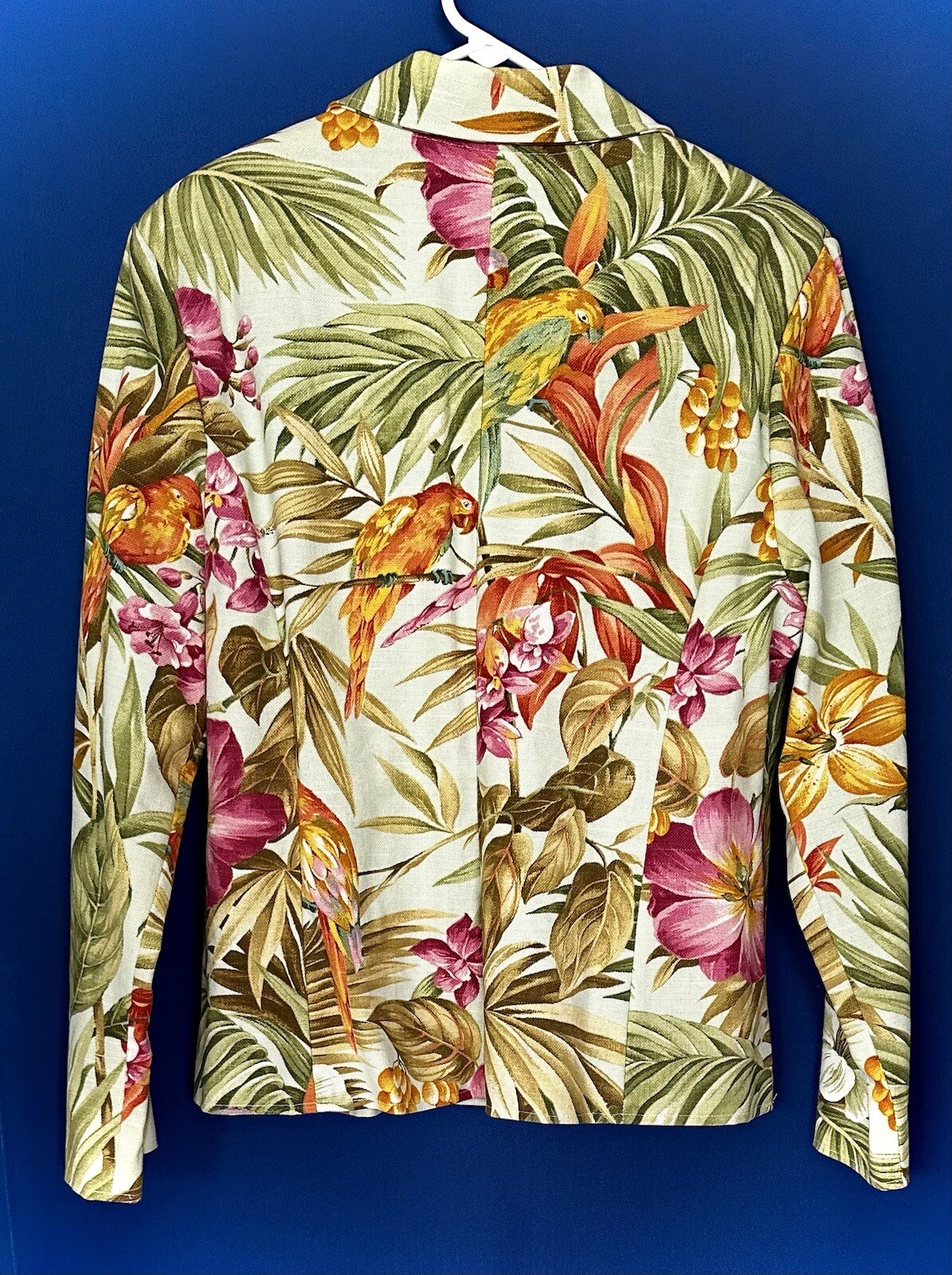 *NUOVA CON ETICHETTE *PONY DIPINTO* Giacca floreale taglia S completamente foderata con bottoni sul davanti testurizzata