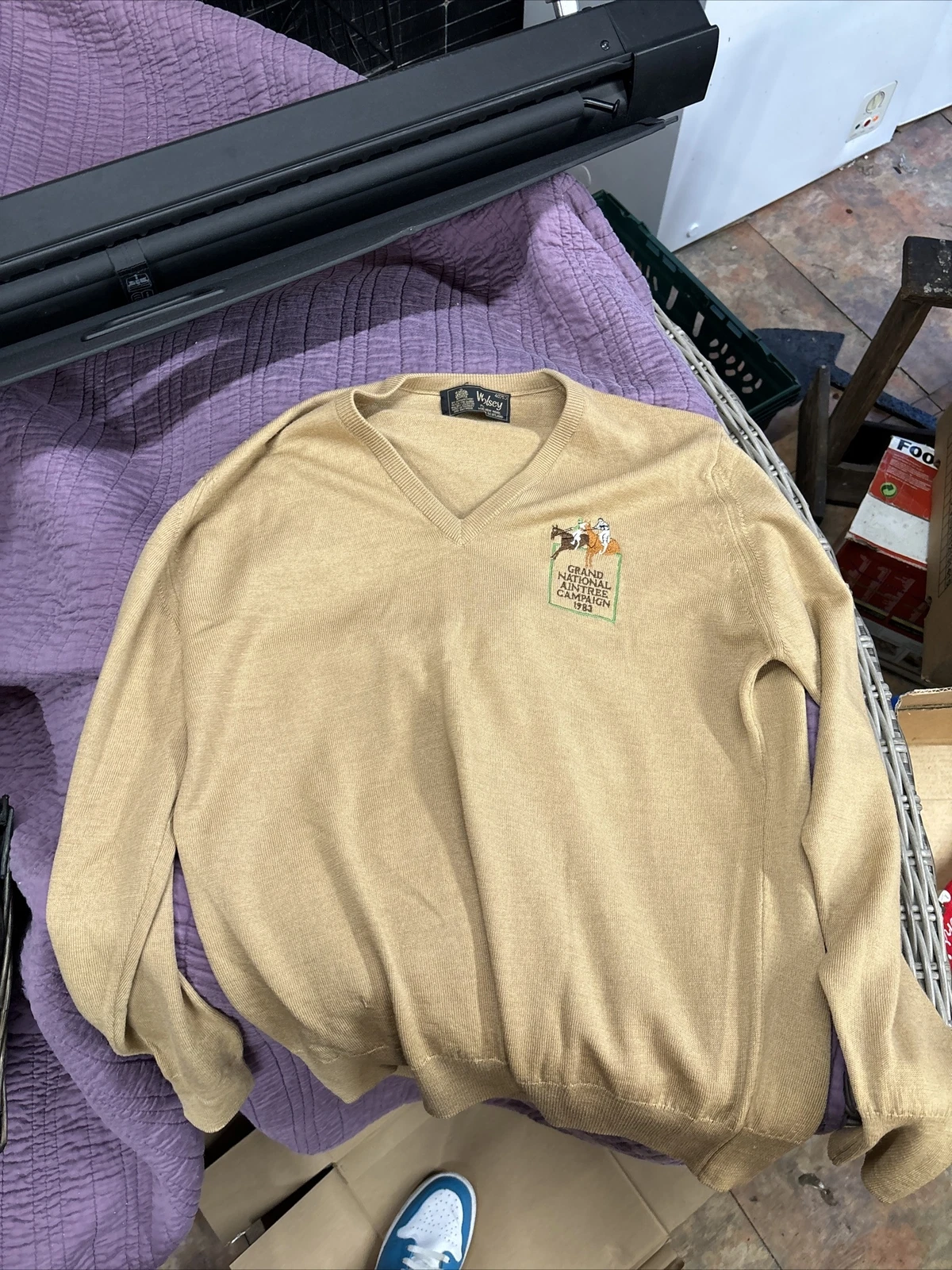 WOLSEY Mens Vintage Pure Wool V Neck Jumper Grand National Aintree Campaign 1983