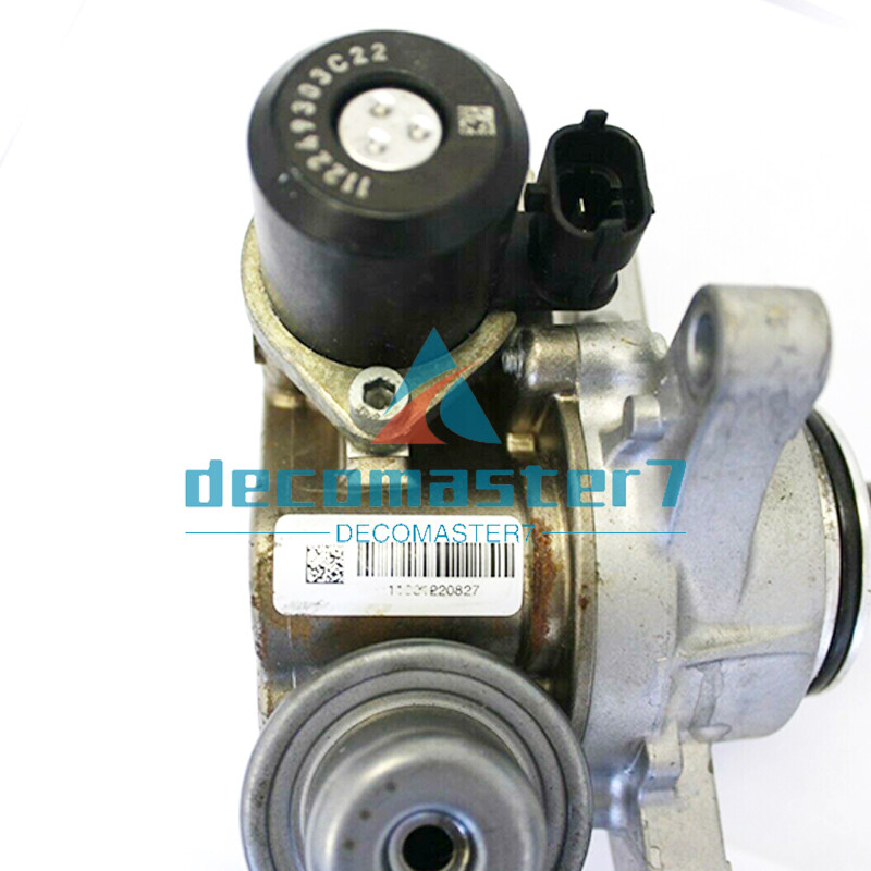 a High Pressure Fuel Pump 94811031525 for 10-16 Porsche Cayenne