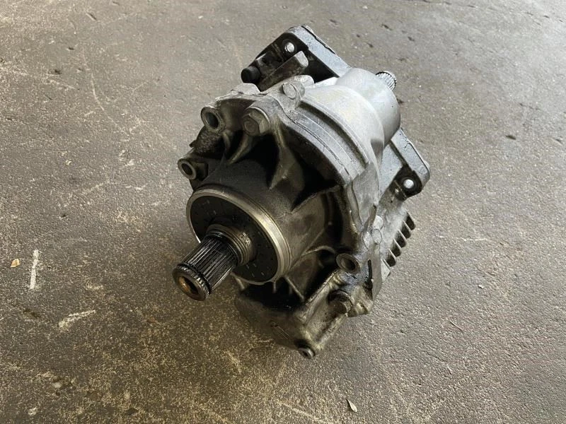 VOLKSWAGEN TIGUAN 2009 2018 2,0 L AWD CAJA DE TRANSFERENCIA DELANTERA DE FÁBRICA Foto 2 de 4