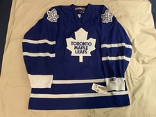 Ultimate Toronto Maple Leafs Collector and Super Fan Gift Guide 34