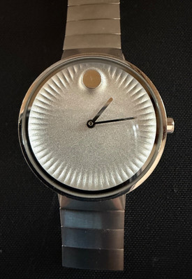 Ladies Movado Edge Watch Stainless Steel 3680012 Saphire Crystal 34mm New Bat