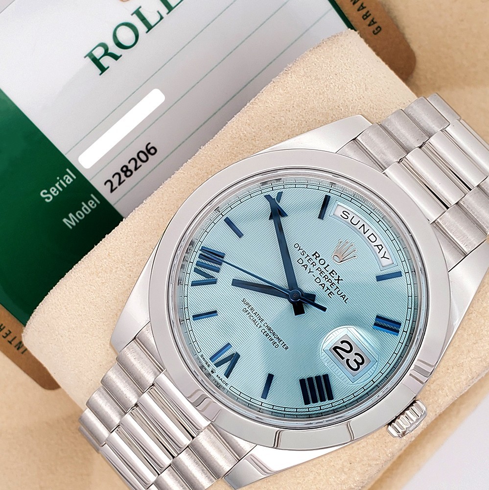 健康・医学 ROREX MANIA 2020 2020 Rolex President Day-Date Ice Blue Roman Dial Platinum 40mm