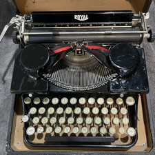Vintage-Rare 1930’s Royal Portable Typewriter With Case thumbnail