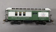 HO scale Roundhouse     NMRA  Silver Anniversary  Passenger car