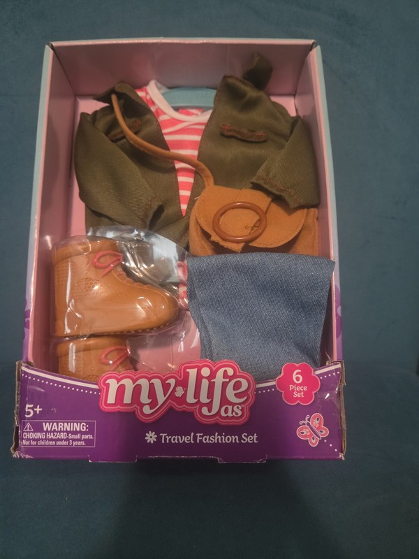 MY LIFE AS DOLL TRAVEL FASHION SET JACKET SHIRT BOOTS PURSE HANGER 