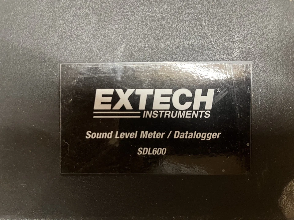 Extech SDL600 Sound Level Meter / Datalogger | with Case - Image 2 of 4