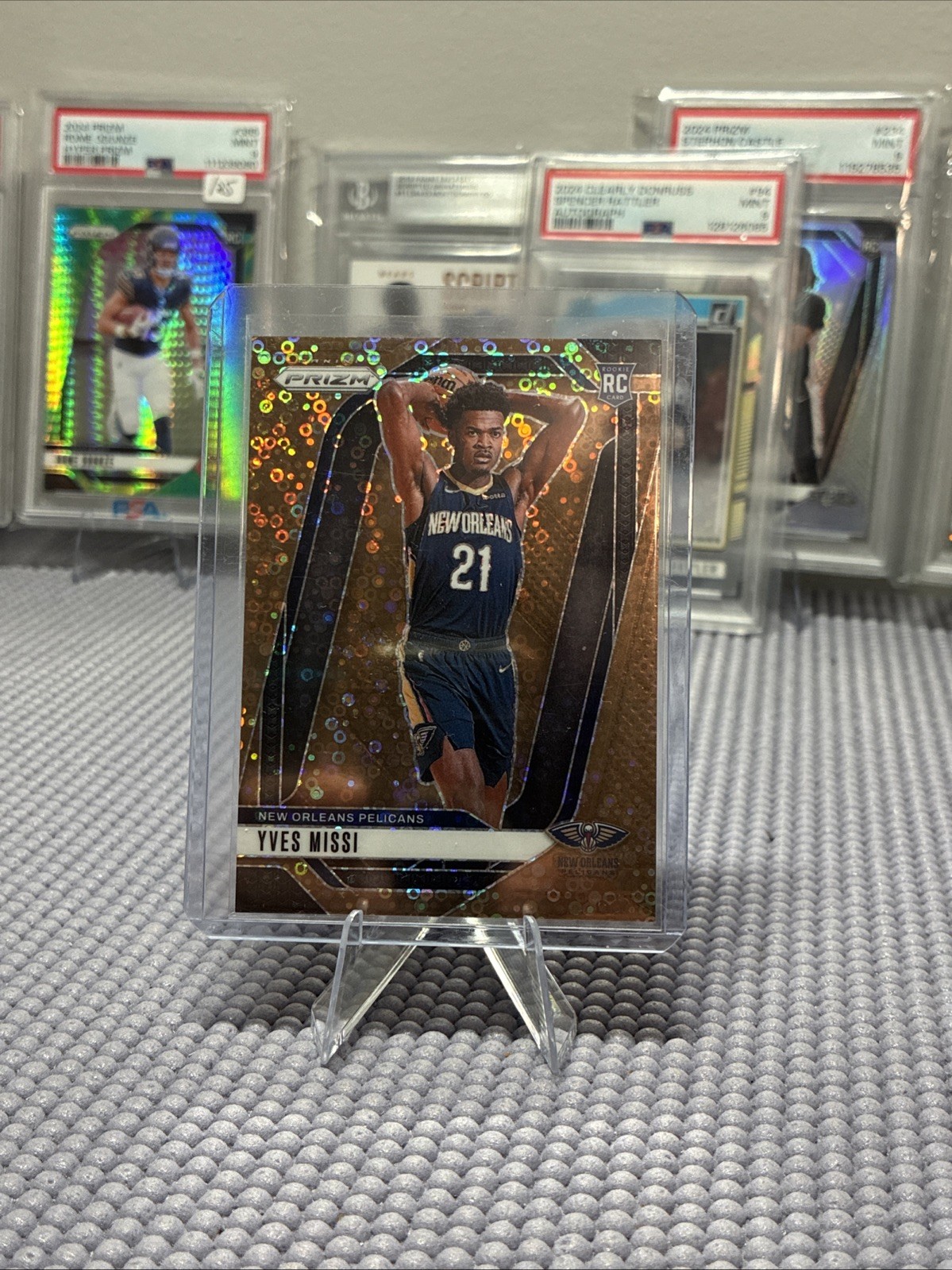 🔥🔥🔥2024-25 Panini Prizm Yves Missi RC (Bronze Disco) /20 #233 Pelicans🔥🔥🔥