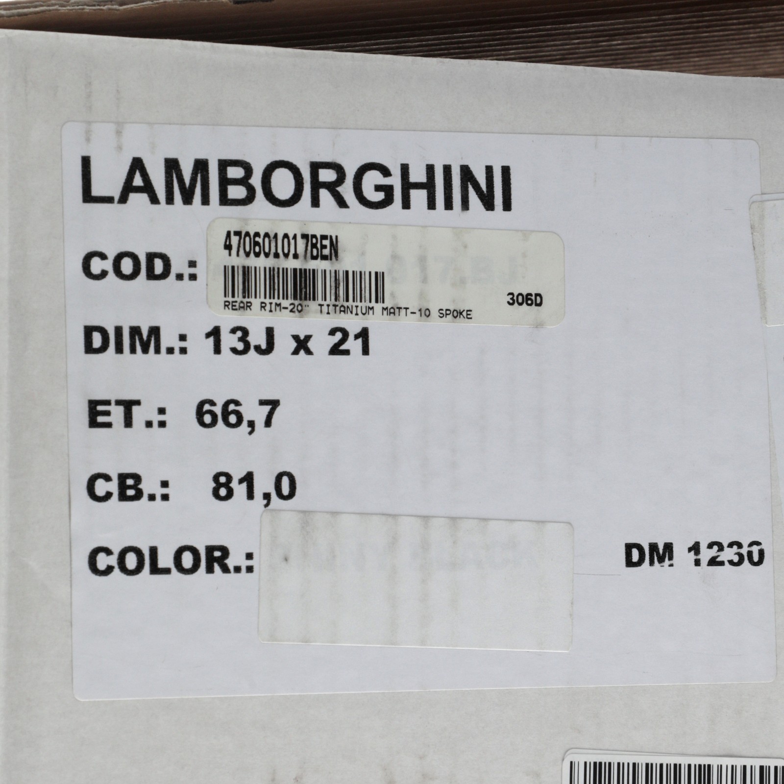 Lamborghini Aventador Rear Wheel P/N 470601017BEN