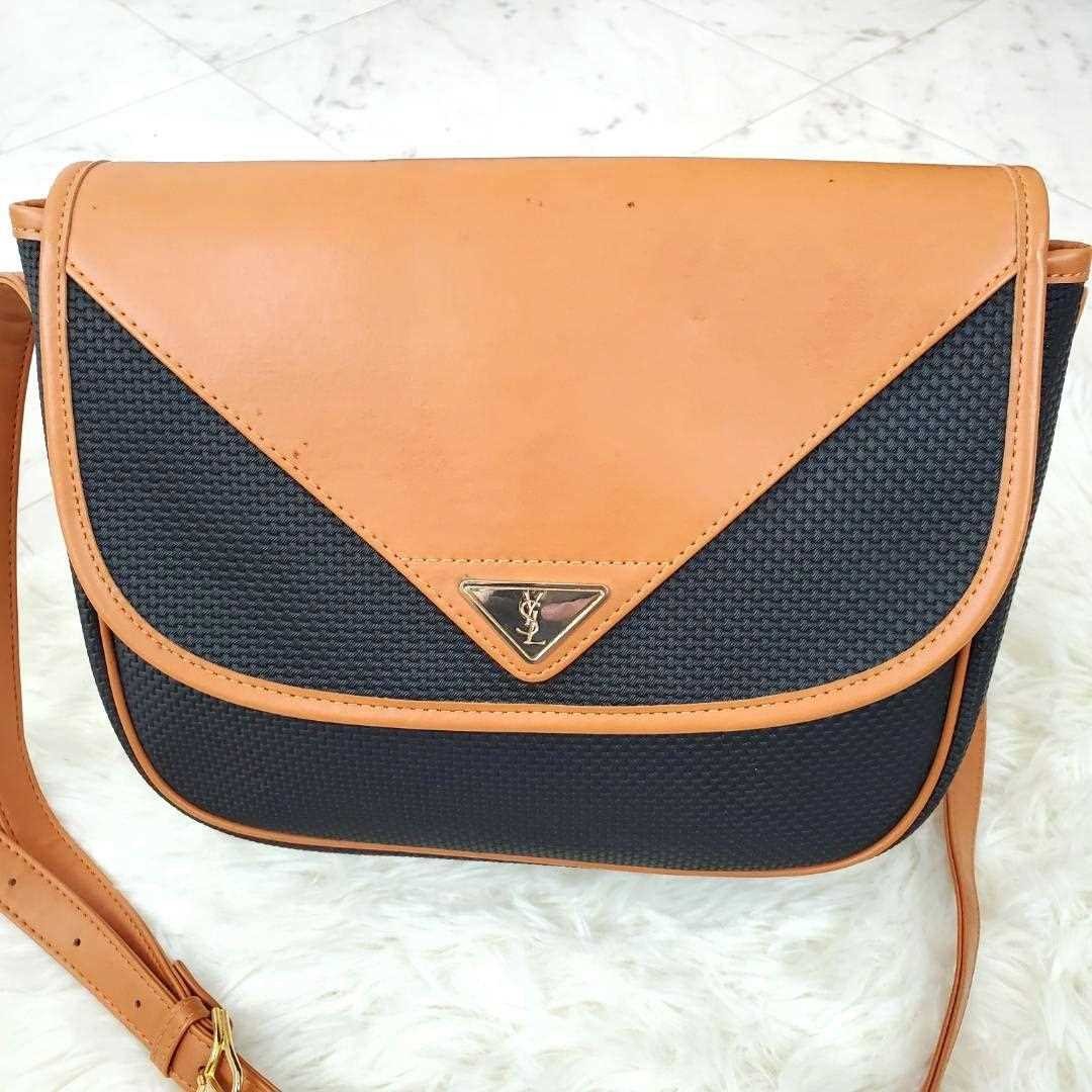 Borsa a tracolla Yves Saint Laurent blu navy x marrone chiaro donna usata dal Giappone