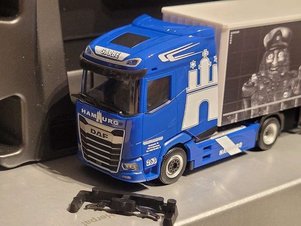 DAF XG Garbe Transport fritz - kola 20097 hamburg wachechter hamburger Tautliner - Bild 3 von 4