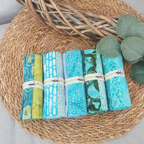 Island Batik cotton fabric bundles for patchwork, Turquoise and blue jelly roll - Picture 5 of 12