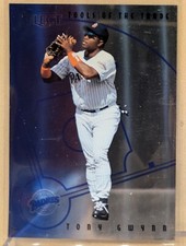 1997 Select TOOLS OF THE TRADE MIRROR BLUE #8 Tony Gwynn #8 HOF RARE CASE HIT