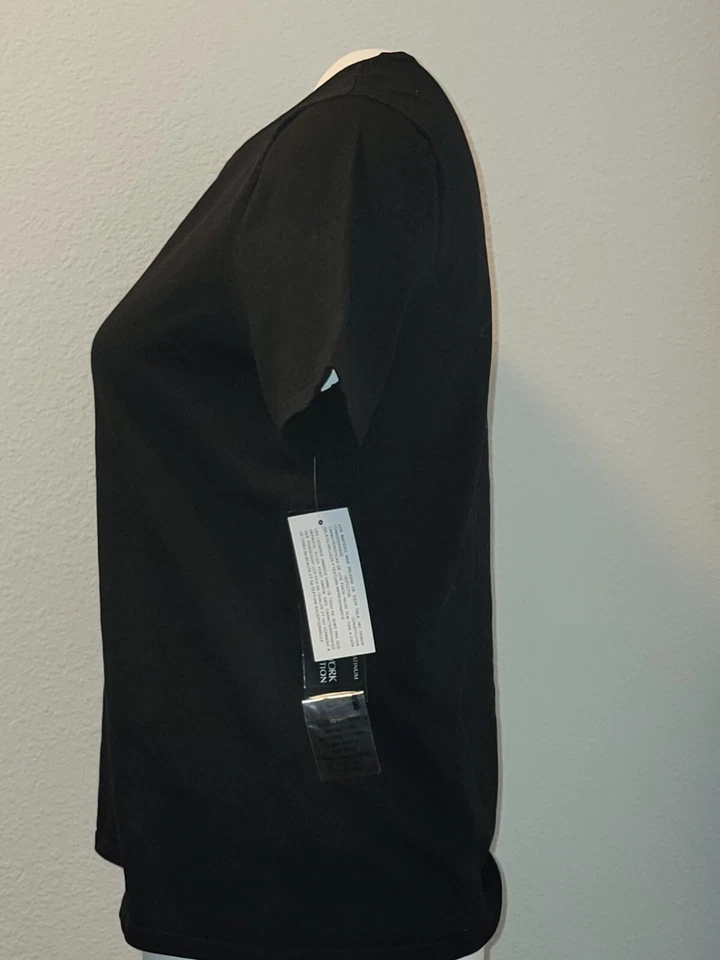 Camisa feminina Jones New York tamanho M preta de algodão manga curta - Imagem 3 de 4