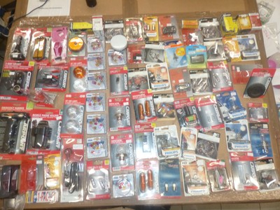 Restposten 100x Auto Kfz Ersatzteile Birnen Reflektor Nothammer Sicherungen Set Ebay