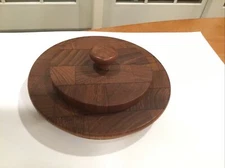 Atapco Hong Kong Siamese Teak Handcrafted Ashtray or Trinket Tray w/ Lid