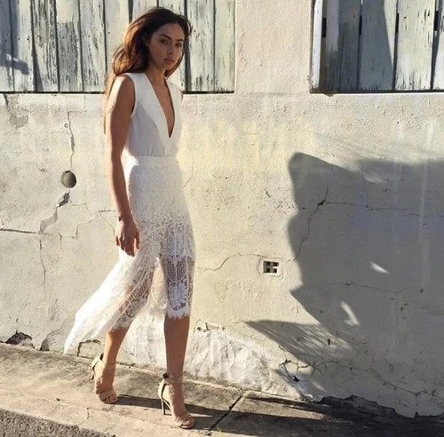 LOVER THE LABEL 2015 Halo Hanky Lace Midi Skirt - Snow White - Size 8 - $795 - Picture 1 of 10