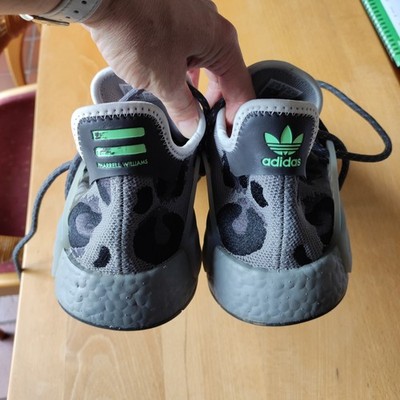 Herren Adidas ORIGINALS Pharrell Williams Tiermotiv Schuhe ID1531