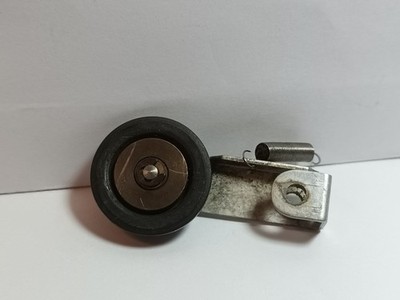 Treibrad / Reibrad für Philips NG 1300 / 75 a und AG 1003 D Plattenwechsler.
