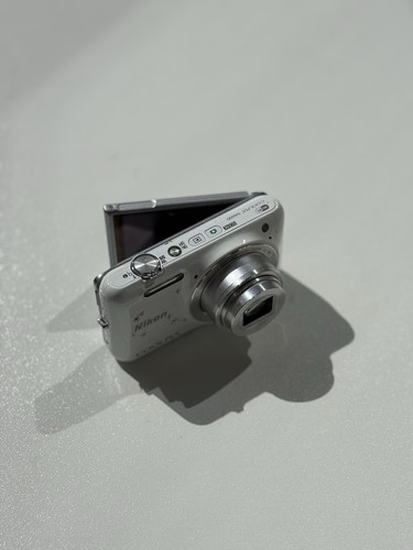 Nikon COOLPIX S6600 White 16.0MP 12x Zoom Digital Camera