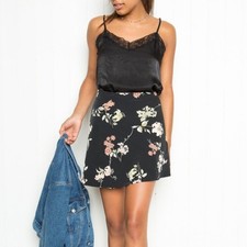 Brandy Melville Floral Print Genevieve Wrap Mini Skirt Size O/S Dark Romantic