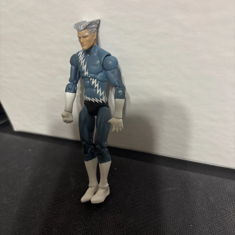 Universo Marvel 3.75 X Hombres Mercurio Grandes Batallas Foto 2 de 4