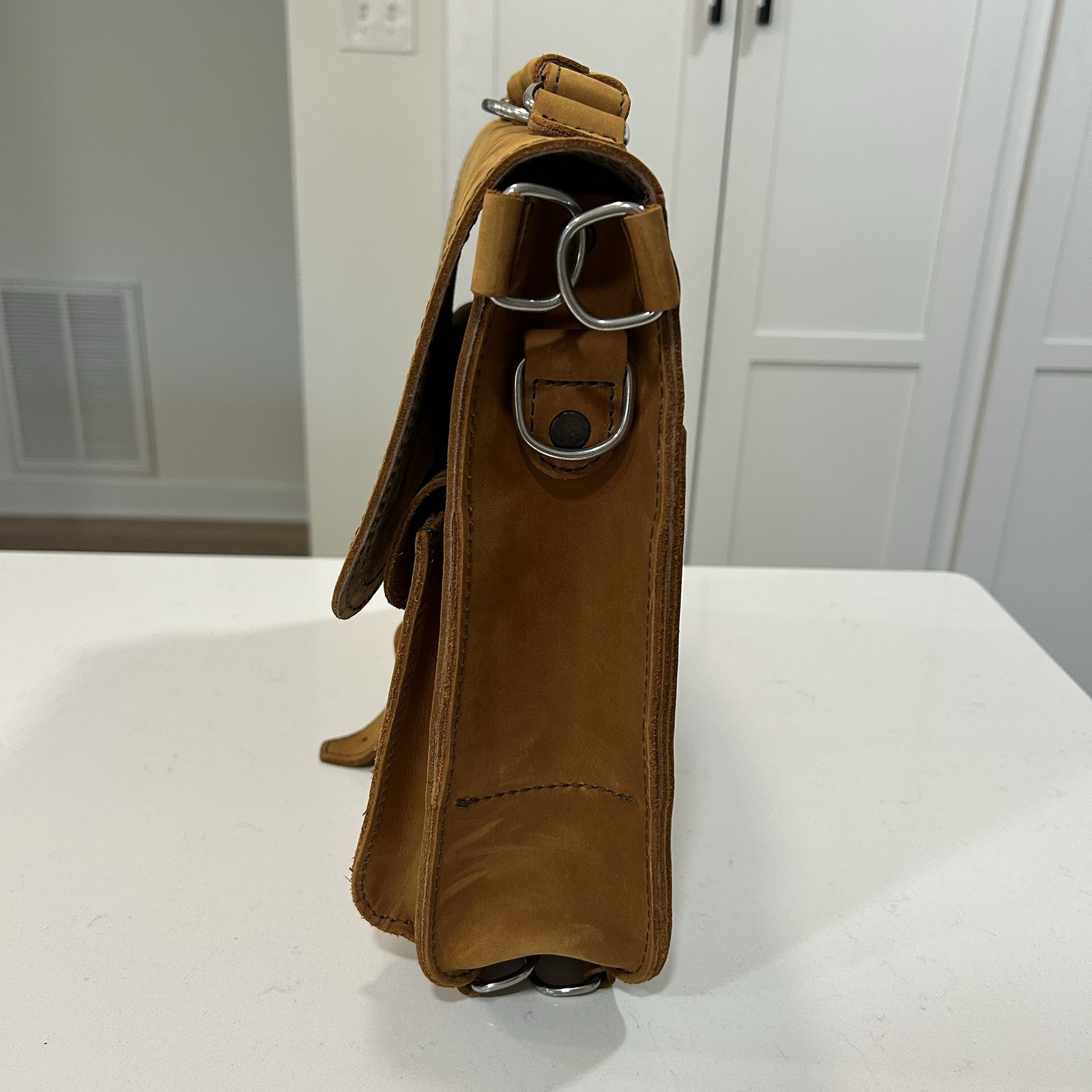 Saddleback Leather Thin Front Pocket Leather Brie… - image 3