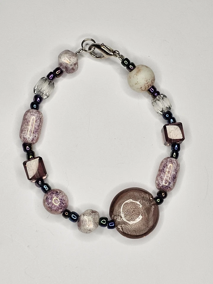 Pulsera artesanal de cuentas de vidrio púrpura y piedra 8" mezcla de murano y cerámica 20 g Foto 3 de 4