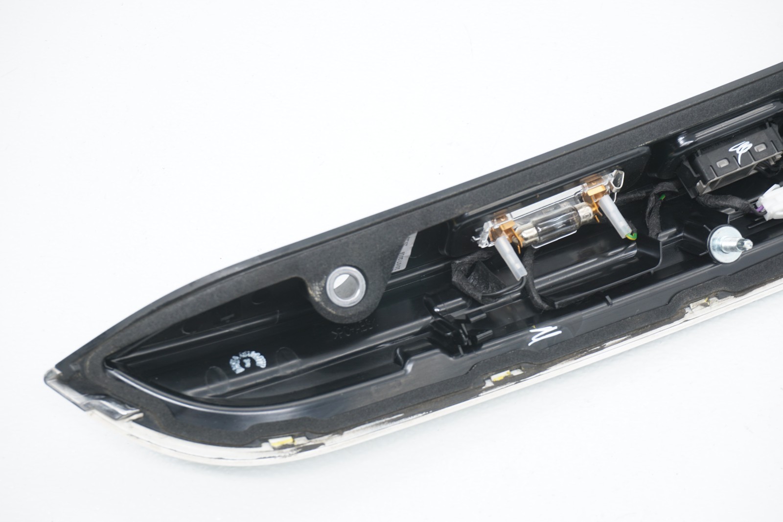 2014-2019 MASERATI GHIBLI OEM REAR TRUNK LID MOLDING TRIM HANDLE