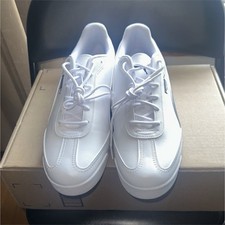PUMA Roma Men s Low-Top Lace-Up Sneakers Whit...