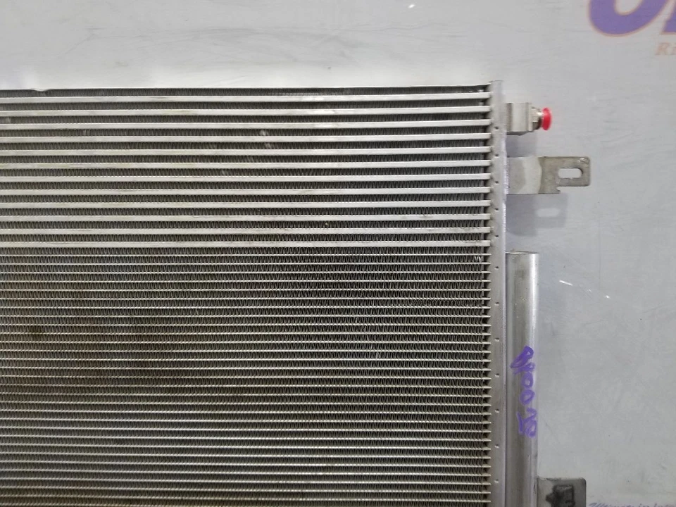 Condensador GMC CANYON SLT 15 2015 3,6 L AC  Foto 4 de 4