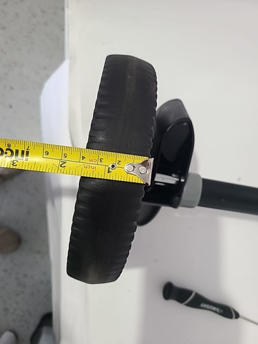 Graco Verb Ck Black Rear Wheel Tires, Axle Bar 2022 Model #2075151 replacements - Picture 11 of 13