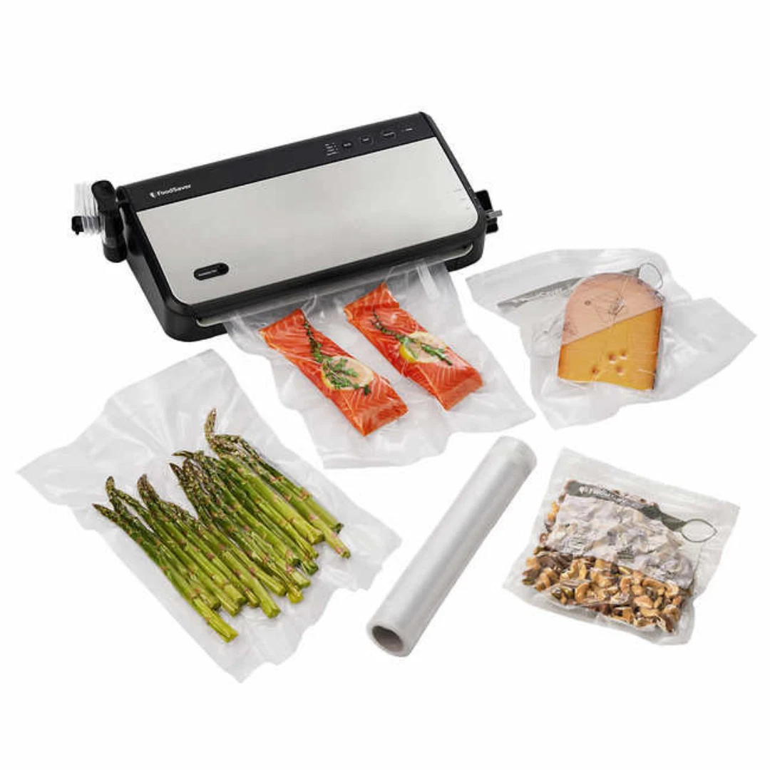 FoodSaver Vacuum Sealing System with Handheld Sealer Attachment FM2900