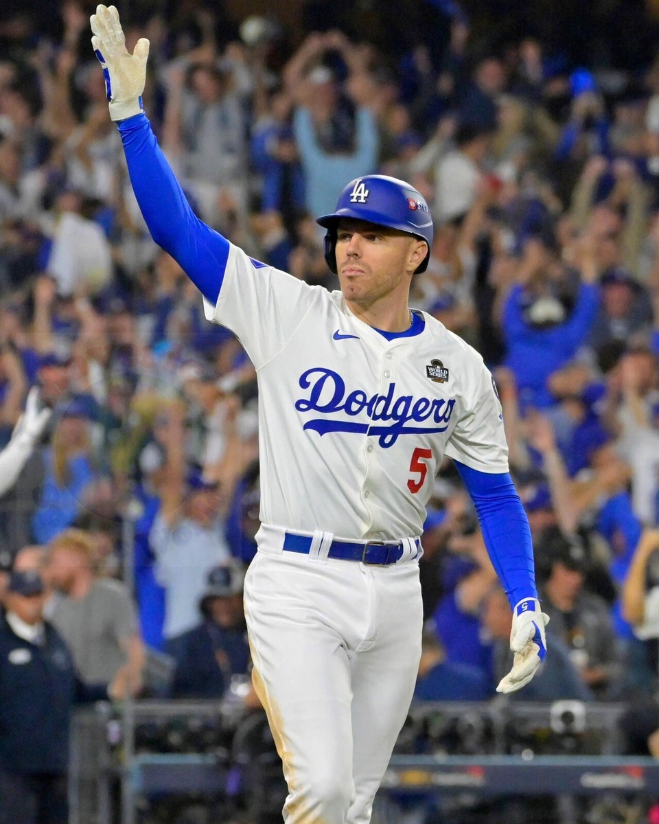 8x10 Photo FREDDIE FREEMAN Los Angeles Dodgers 2024 World Series