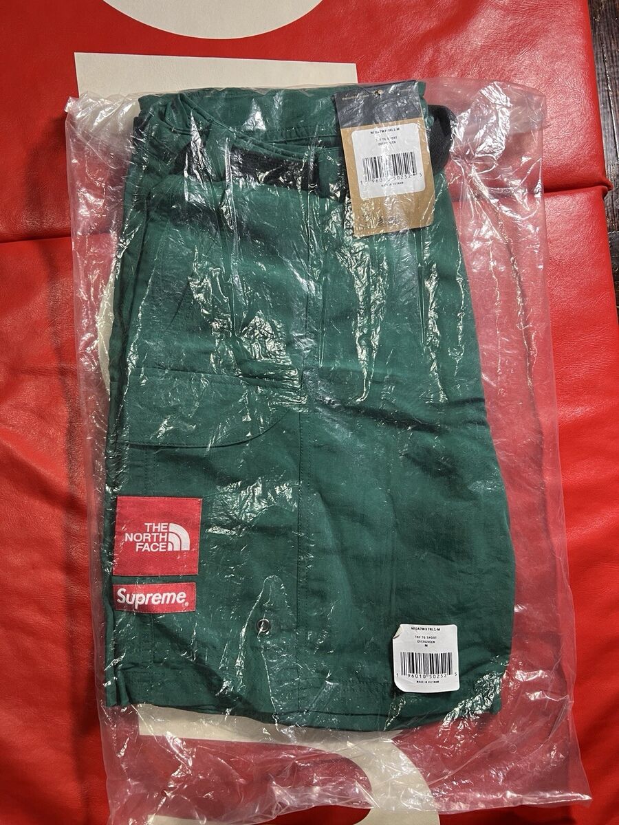 Supreme x The North Face Trekking Packable Belted Short Dark Supreme x The North Face Trekking Packable Belted Short Dark