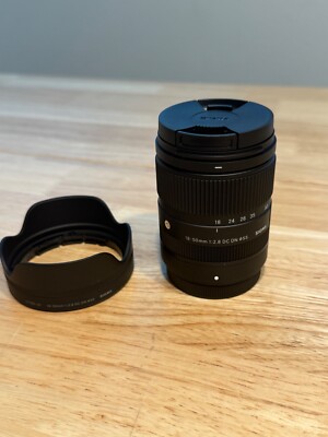 Sigma 18-50mm f/2.8 DC DN for Fujifilm X Mount - Open Box