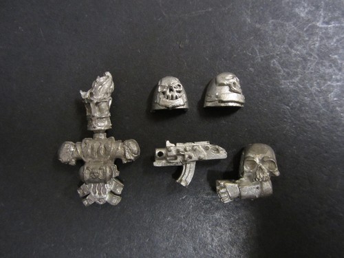 Warhammer 40k Space Marines Legion of the Damned Zubehör Miniaturteile